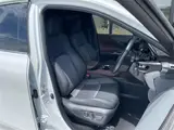 2024 Toyota Harrier G White SUV for sale, Japanese used car export - photo 17 of 24 | GULJI TRADERS