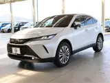 2024 Toyota Harrier 2.0 Z Panoramic Roof White SUV for sale, Japanese used car export - photo 1 of 30 | GULJI TRADERS