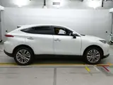 2024 Toyota Harrier Z Leather Package Pearl SUV for sale, Japanese used car export - photo 3 of 11 | GULJI TRADERS