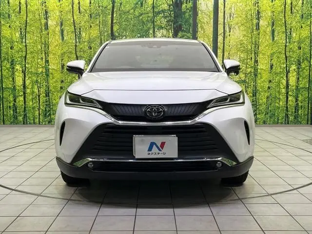 2024 Toyota Harrier G Pearl SUV for sale, Japanese used car export - photo 1 of 24 | GULJI TRADERS