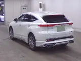 2024 Toyota Harrier Z Pearl SUV for sale, Japanese used car export - photo 2 of 5 | GULJI TRADERS