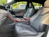 2024 Toyota Harrier Z Leather Package White SUV for sale, Japanese used car export - photo 6 of 9 | GULJI TRADERS