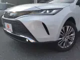 2025 Toyota Harrier 2.0 Z Leather Package White SUV for sale, Japanese used car export - photo 38 of 44 | GULJI TRADERS