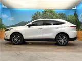 2025 Toyota Harrier G Pearl SUV for sale, Japanese used car export - photo 9 of 30 | GULJI TRADERS