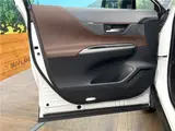 2025 Toyota Harrier G Pearl SUV for sale, Japanese used car export - photo 16 of 30 | GULJI TRADERS