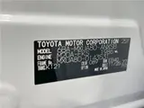2025 Toyota Harrier Z Pearl SUV for sale, Japanese used car export - photo 2 of 30 | GULJI TRADERS