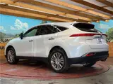 2025 Toyota Harrier Z Pearl SUV for sale, Japanese used car export - photo 8 of 30 | GULJI TRADERS