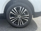 2025 Toyota Harrier G 4WD SUV for sale, Japanese used car export - photo 20 of 30 | GULJI TRADERS
