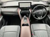 2025 Toyota Harrier 2000 Z (gasoline engine) 5-door FCVT 2WD 5-seater Black SUV for sale, Japanese used car export - photo 3 of 18 | GULJI TRADERS