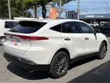 2026 Toyota Harrier 2.0 Z Leather Package White SUV for sale, Japanese used car export - photo 7 of 21 | GULJI TRADERS