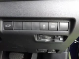 2023 Toyota Harrier Hybrid G SUV for sale, Japanese used car export - photo 18 of 24 | GULJI TRADERS