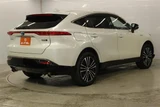 2023 Toyota Harrier Hybrid 2.5 PHEV Z 4WD SUV for sale, Japanese used car export - photo 7 of 30 | GULJI TRADERS