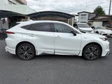 2023 Toyota Harrier Hybrid 2.5 PHEV Z 4WD SUV for sale, Japanese used car export - photo 9 of 30 | GULJI TRADERS
