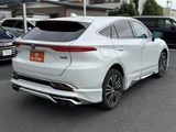 2023 Toyota Harrier Hybrid 2.5 PHEV Z 4WD SUV for sale, Japanese used car export - photo 22 of 30 | GULJI TRADERS