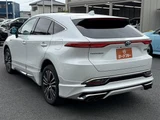 2023 Toyota Harrier Hybrid 2.5 PHEV Z 4WD SUV for sale, Japanese used car export - photo 23 of 30 | GULJI TRADERS