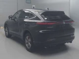 2023 Toyota Harrier Hybrid S SUV for sale, Japanese used car export - photo 4 of 10 | GULJI TRADERS