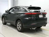 2023 Toyota Harrier Hybrid S SUV for sale, Japanese used car export - photo 6 of 11 | GULJI TRADERS