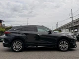 2023 Toyota Harrier Hybrid Z SUV for sale, Japanese used car export - photo 4 of 9 | GULJI TRADERS