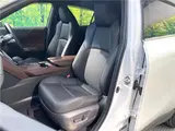 2024 Toyota Harrier Hybrid Z Leather Package Pearl SUV for sale, Japanese used car export - photo 5 of 30 | GULJI TRADERS