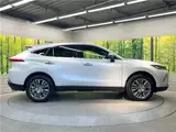 2024 Toyota Harrier Hybrid Z Leather Package Pearl SUV for sale, Japanese used car export - photo 11 of 30 | GULJI TRADERS