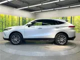 2024 Toyota Harrier Hybrid Z Leather Package Pearl SUV for sale, Japanese used car export - photo 15 of 30 | GULJI TRADERS