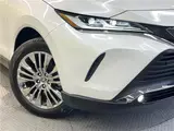2024 Toyota Harrier Hybrid Z Leather Package Pearl SUV for sale, Japanese used car export - photo 18 of 30 | GULJI TRADERS