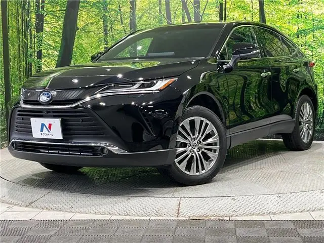 2024 Toyota Harrier Hybrid Z - photo 1 2024 Toyota Harrier Hybrid Z Black SUV for sale, Japanese used car export - photo 1 of 30 | GULJI TRADERS