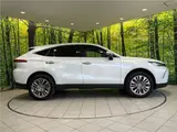 2024 Toyota Harrier Hybrid Z Leather Package Pearl SUV for sale, Japanese used car export - photo 18 of 30 | GULJI TRADERS