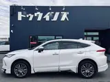 2024 Toyota Harrier Hybrid 2.5 Hybrid E-Four Z Leather Package 4WD White SUV for sale, Japanese used car export - photo 5 of 40 | GULJI TRADERS