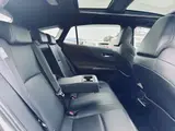 2024 Toyota Harrier Hybrid 2.5 Hybrid E-Four Z Leather Package 4WD White SUV for sale, Japanese used car export - photo 17 of 40 | GULJI TRADERS