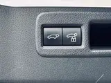 2024 Toyota Harrier Hybrid 2.5 Hybrid E-Four Z Leather Package 4WD White SUV for sale, Japanese used car export - photo 20 of 40 | GULJI TRADERS