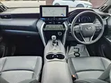 2024 Toyota Harrier Hybrid Hybrid Z Leather Package Pearl SUV for sale, Japanese used car export - photo 3 of 20 | GULJI TRADERS