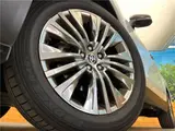 2024 Toyota Harrier Hybrid Z Pearl SUV for sale, Japanese used car export - photo 27 of 30 | GULJI TRADERS