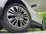 2024 Toyota Harrier Hybrid Z Leather Package Pearl SUV for sale, Japanese used car export - photo 6 of 30 | GULJI TRADERS