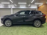 2024 Toyota Harrier Hybrid ◆Hybrid Z “Leather Package” Pearl SUV for sale, Japanese used car export - photo 17 of 20 | GULJI TRADERS