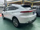 2024 Toyota Harrier Hybrid 2.5 Hybrid Z Leather Package with Navigation Function and ETC2 Pearl SUV for sale, Japanese used car export - photo 2 of 36 | GULJI TRADERS