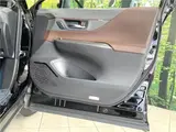 2024 Toyota Harrier Hybrid Z Leather Package Black SUV for sale, Japanese used car export - photo 13 of 30 | GULJI TRADERS