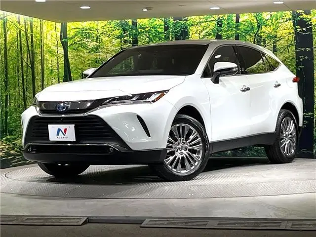 2024 Toyota Harrier Hybrid Z Leather Package - photo 1 2024 Toyota Harrier Hybrid Z Leather Package Pearl SUV for sale, Japanese used car export - photo 1 of 30 | GULJI TRADERS