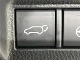 2024 Toyota Harrier Hybrid Z Leather Package Pearl SUV for sale, Japanese used car export - photo 28 of 30 | GULJI TRADERS