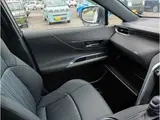 2024 Toyota Harrier Hybrid 2.5 Hybrid G White SUV for sale, Japanese used car export - photo 36 of 53 | GULJI TRADERS