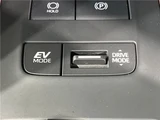 2024 Toyota Harrier Hybrid Z SUV for sale, Japanese used car export - photo 24 of 30 | GULJI TRADERS