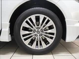 2024 Toyota Harrier Hybrid Hybrid Z SUV for sale, Japanese used car export - photo 15 of 20 | GULJI TRADERS