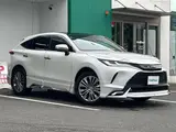 2024 Toyota Harrier Hybrid Z Leather Package 4WD White SUV for sale, Japanese used car export - photo 1 of 23 | GULJI TRADERS