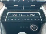 2024 Toyota Harrier Hybrid Z Leather Package 4WD White SUV for sale, Japanese used car export - photo 14 of 23 | GULJI TRADERS