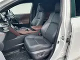 2024 Toyota Harrier Hybrid Z Leather Package 4WD White SUV for sale, Japanese used car export - photo 21 of 23 | GULJI TRADERS