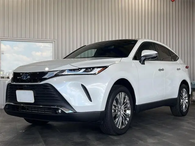 2024 Toyota Harrier Hybrid Z Leather Package - photo 1 2024 Toyota Harrier Hybrid Z Leather Package White SUV for sale, Japanese used car export - photo 1 of 10 | GULJI TRADERS