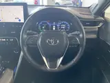 2024 Toyota Harrier Hybrid Z Leather Package White SUV for sale, Japanese used car export - photo 6 of 10 | GULJI TRADERS