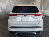 2024 Toyota Harrier Hybrid Z Leather Package White SUV for sale, Japanese used car export - photo 2 of 10 | GULJI TRADERS
