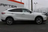 2024 Toyota Harrier Hybrid 2.5 Z Leather PKG White SUV for sale, Japanese used car export - photo 4 of 30 | GULJI TRADERS
