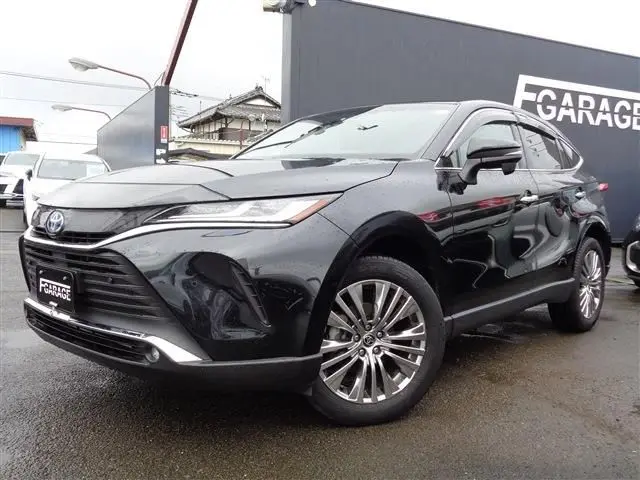 2024 Toyota Harrier Hybrid 2.5 Z Leather Black SUV for sale, Japanese used car export - photo 1 of 30 | GULJI TRADERS